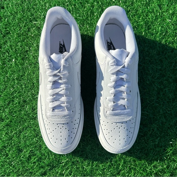 Nike Wmns Court Vision Low Triple White - Picture 7 of 13